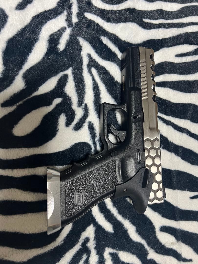 東京マルイ　GLOCK17 カスタム　マガジンセット