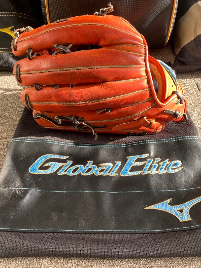 【最終値下げ】Global Elite 軟式グローブ ダイバーシティロゴ限定品
