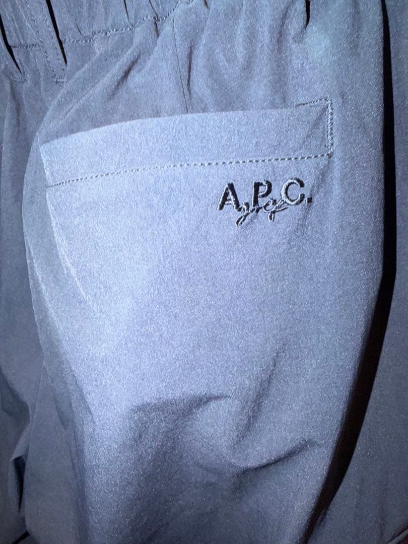 A.P.C. ネイビー ゴルフカーゴパンツM〜Lサイズ　美品