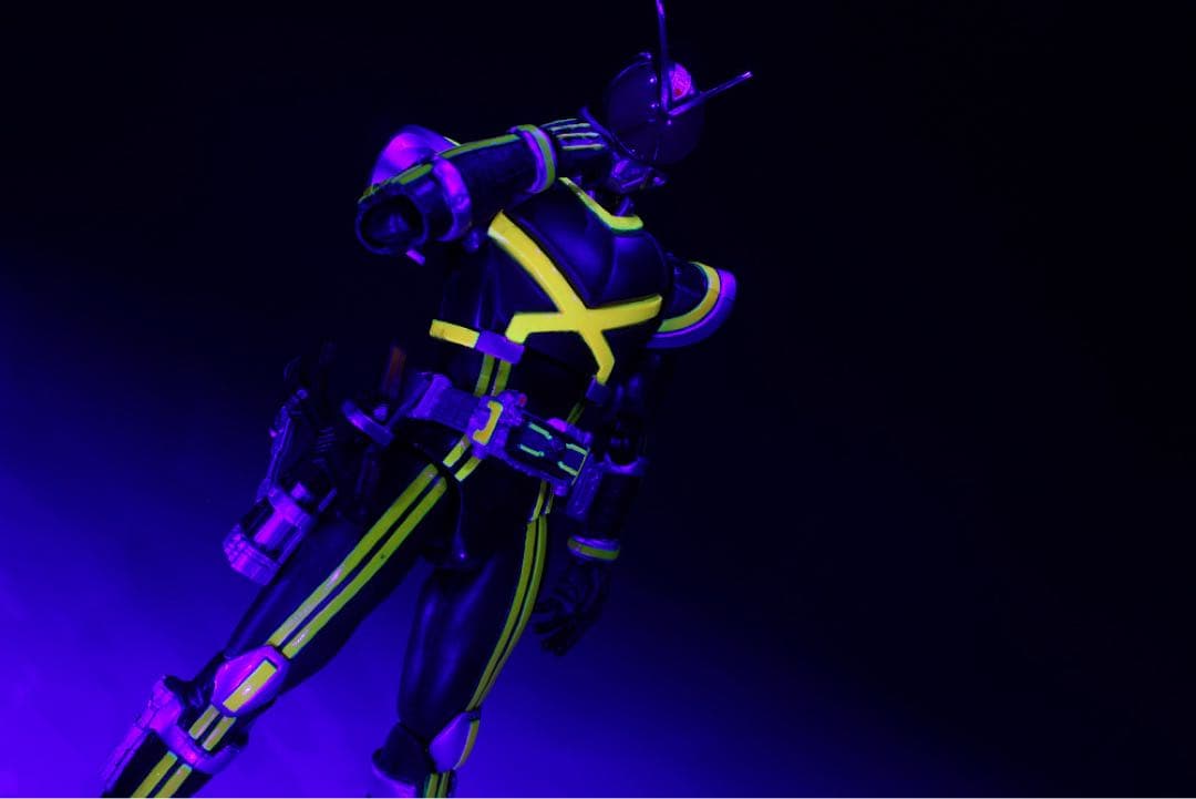 S.H.Figuarts 仮面ライダーカイザ GLOWING STAGE SET