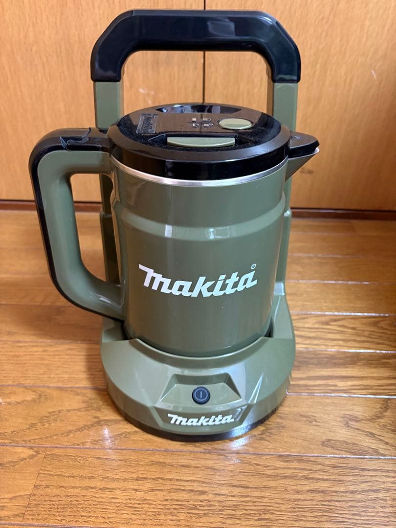 マキタ　充電式ケトルKT001G 40V