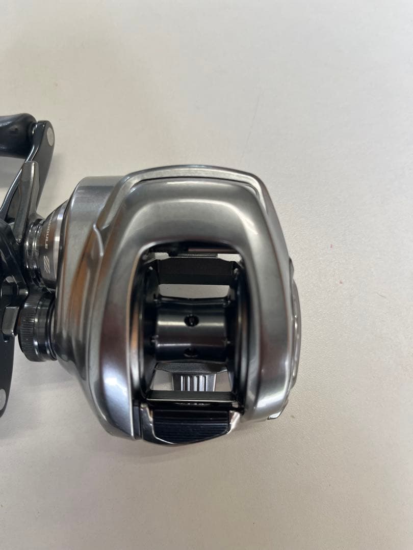 SHIMANO Bantam MGL ベイトリール