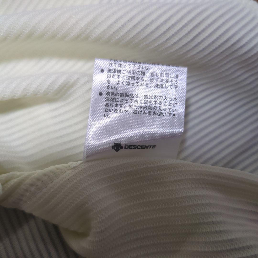 明治大学　ユニフォーム　DESCENTE