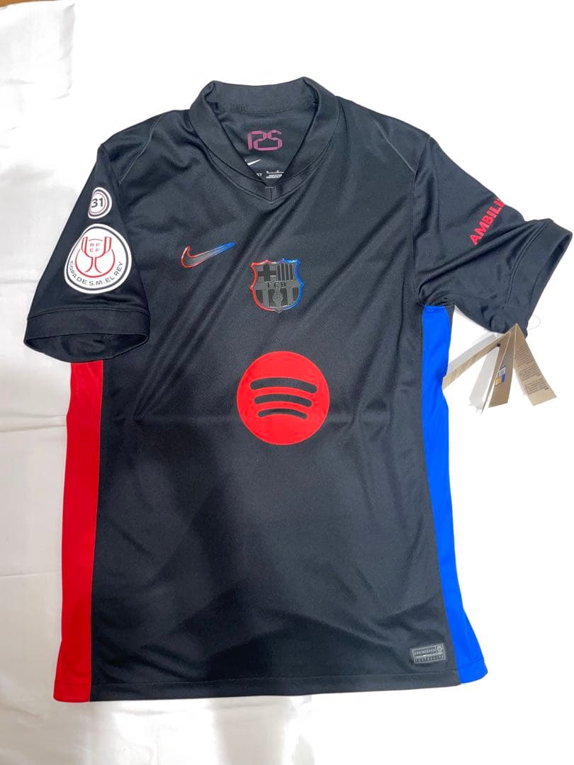 トニ・フェルナンデス　バルセロナ24-25AWAY 正規品　デビューモデル