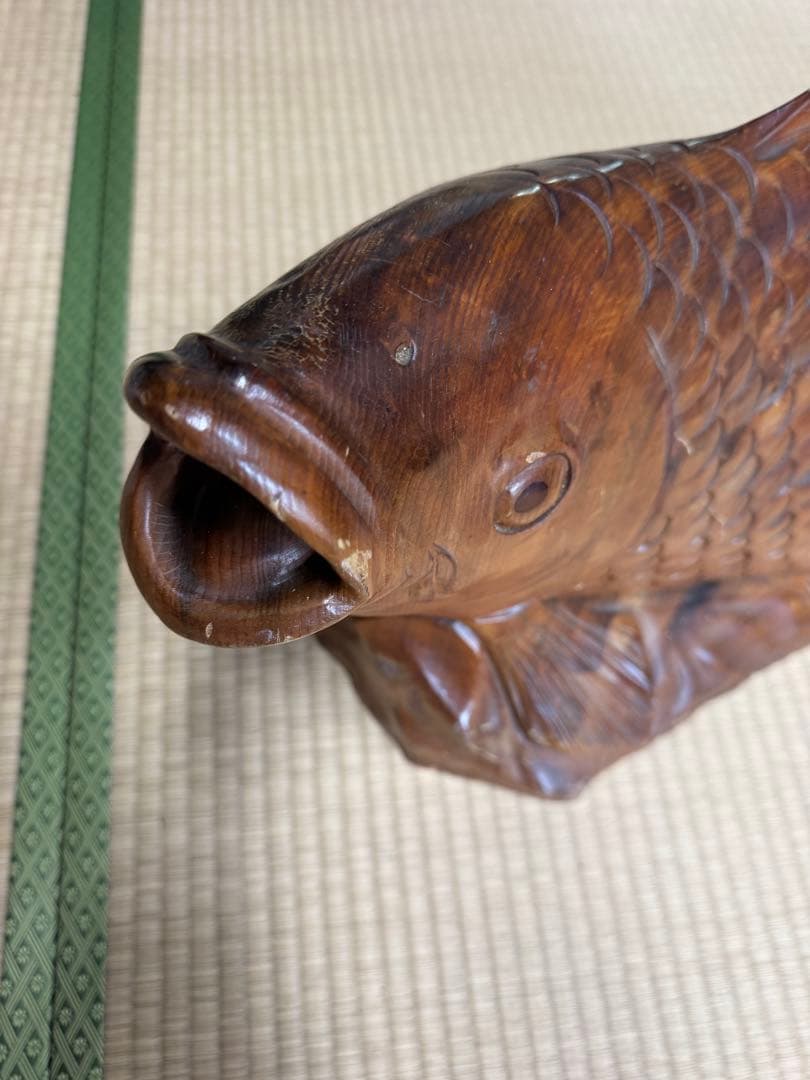 木彫り 鯉の置物 大型 木製彫刻 魚 彫刻 鱗細工 縁起物 インテリア
