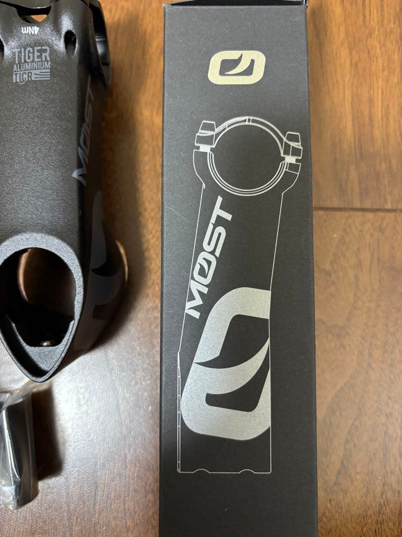 MOST Tiger Alu Aero TiCR ブラック 100mm ステム