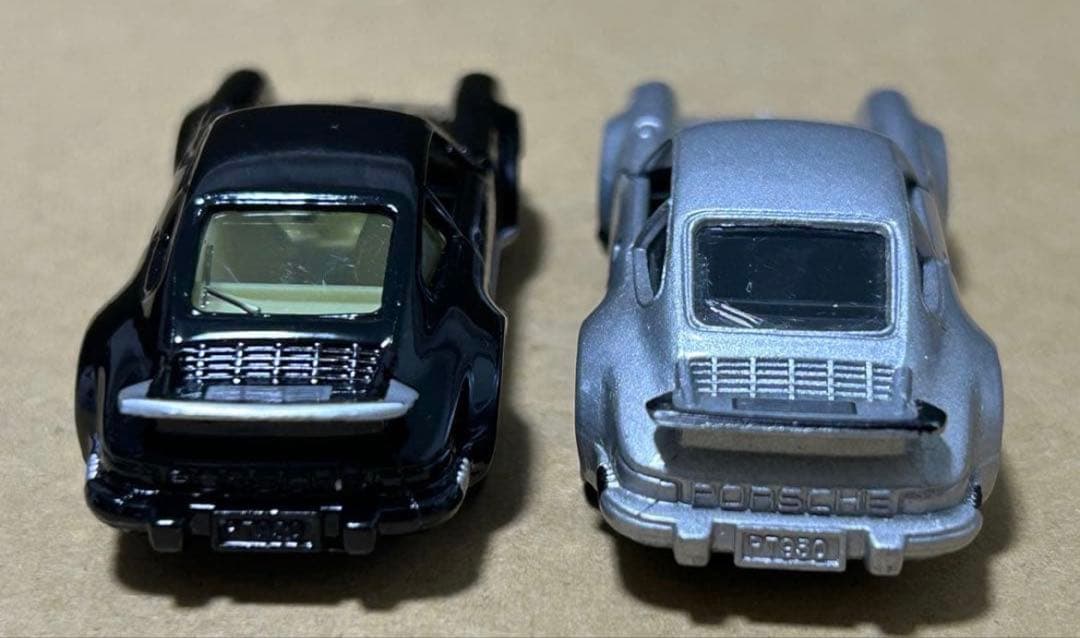 日本製 トミカ ポルシェ930ターボ 2台セット