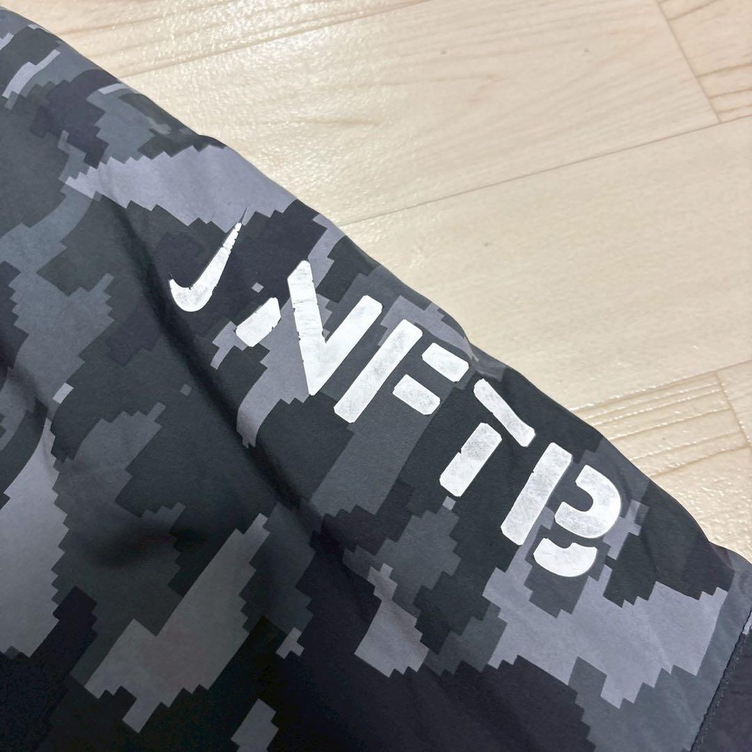 Nike ナイキ　迷彩 ピステ・ウィンドブレーカー　ジャージ　上下セット