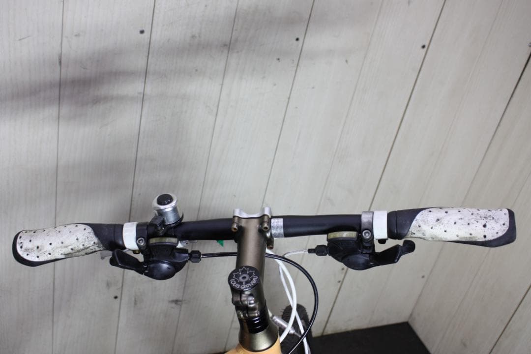 ルイガノLGS-CHASSE 700C アルミ 24速 370mm クロス