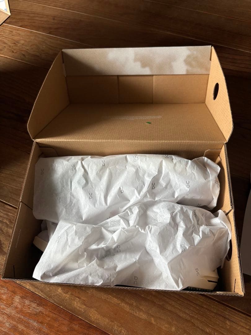 on オン スパイクシューズ　新品未使用品