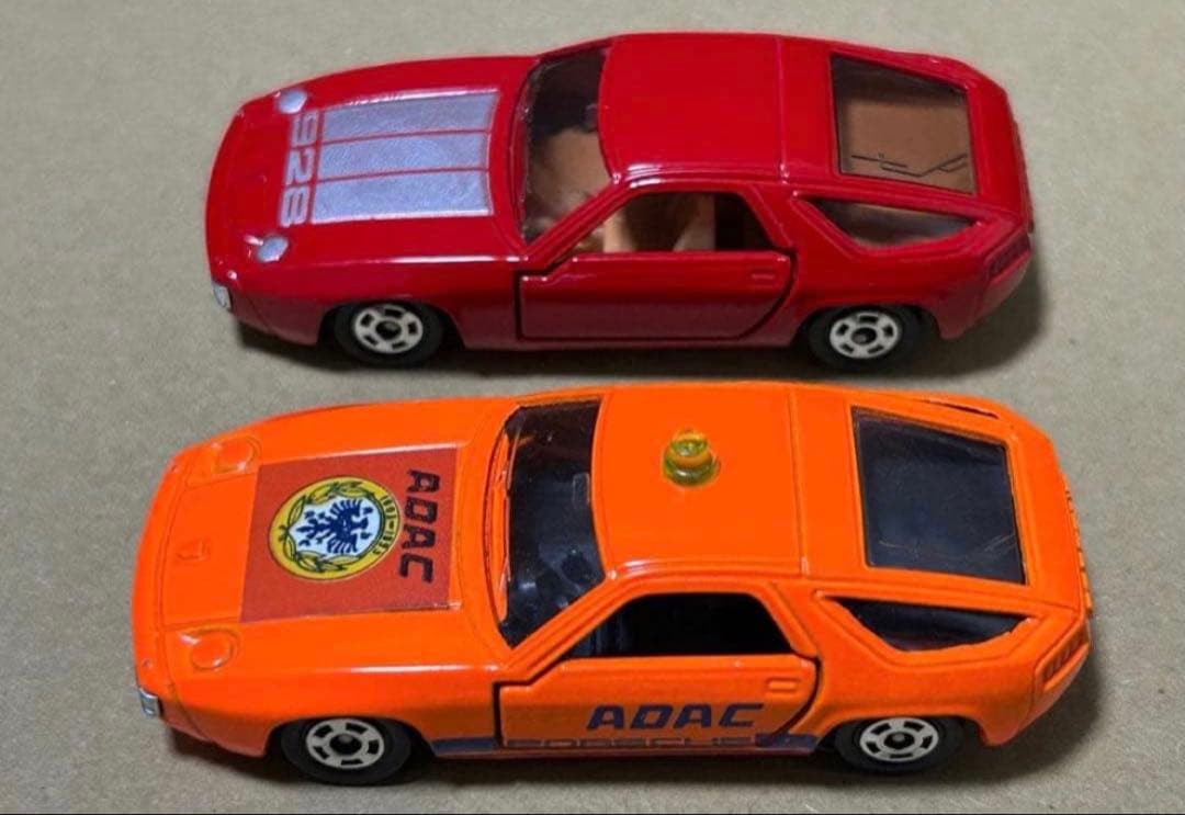 トミカ ポルシェ 928 2台セット ADACペースカー