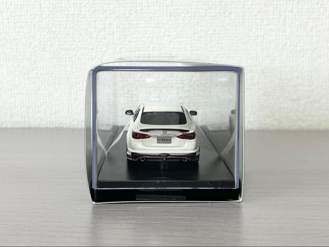 Nissan skyline NISMO 1/43 ミニカー