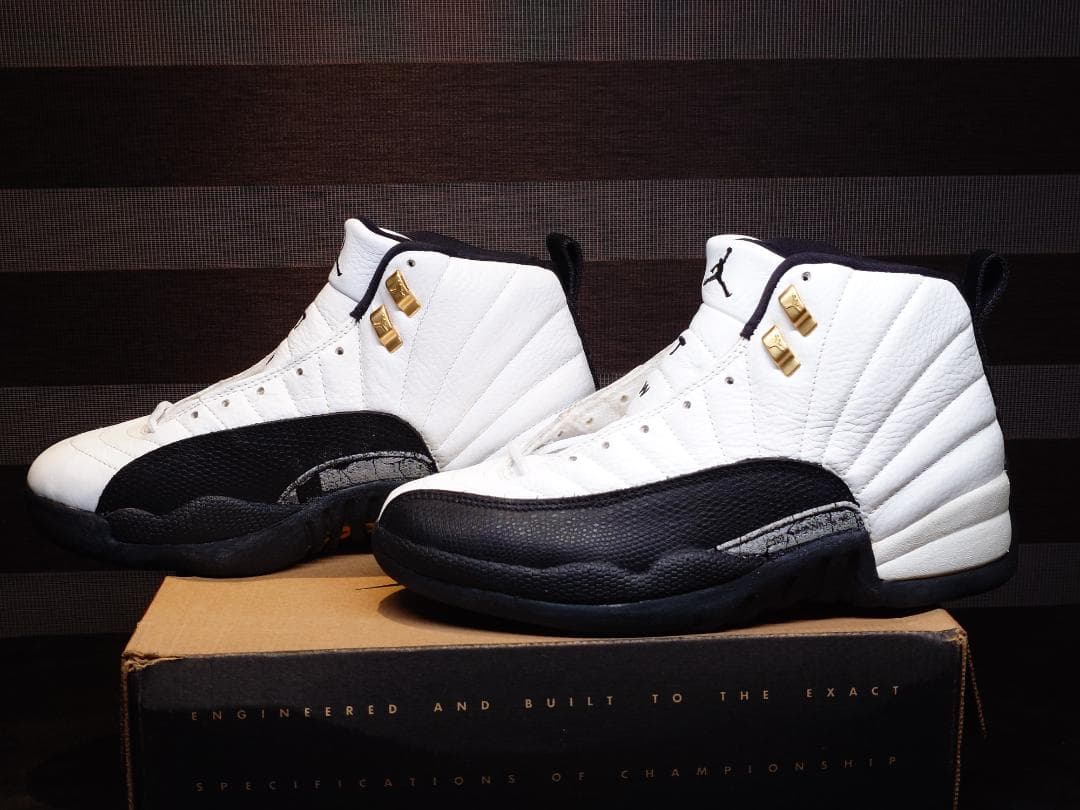 【週末限定価格】AIR JORDAN XII TAXI OG 1996