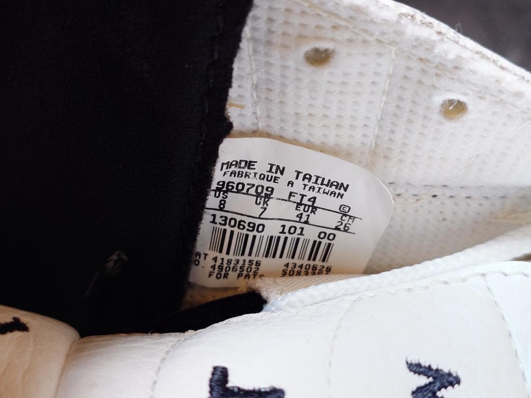 【週末限定価格】AIR JORDAN XII TAXI OG 1996