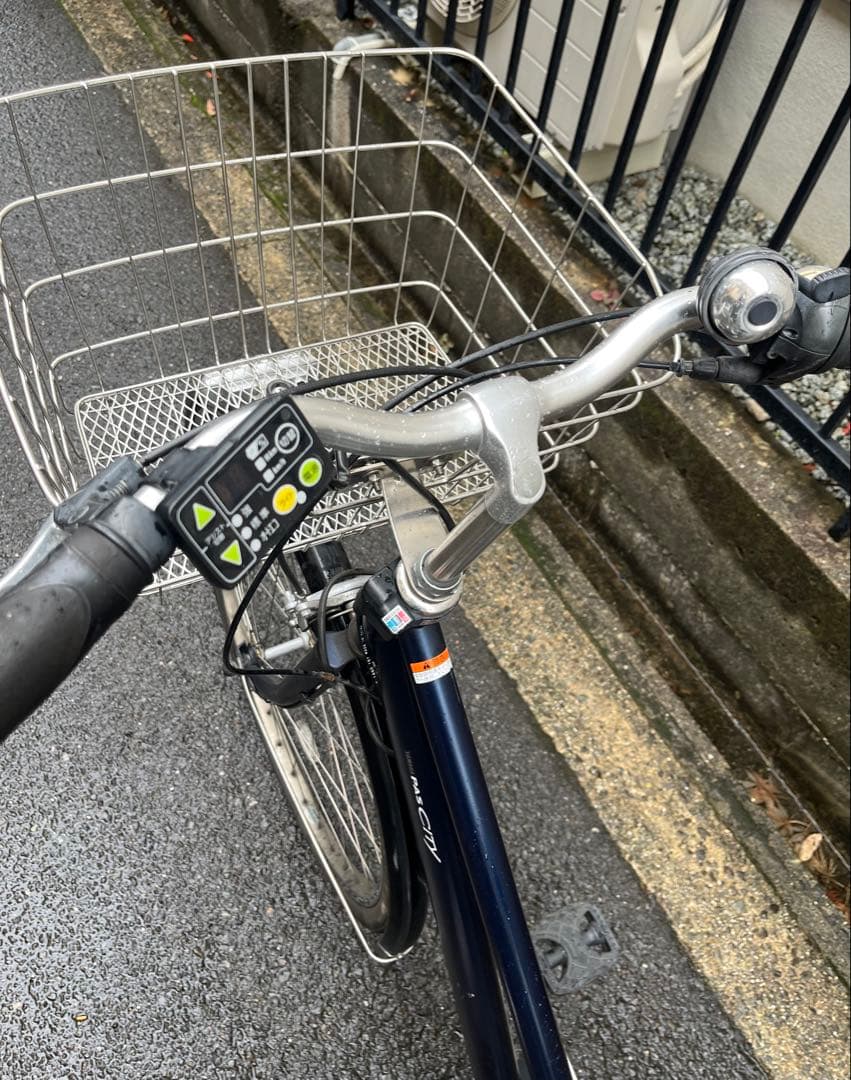 YAMAHA パスシティー　電動自転車　発送不可　大阪から