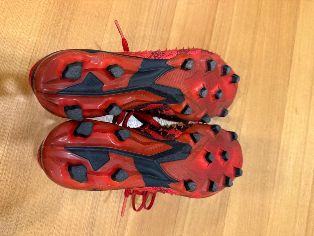 adidasプレデター 東京オリンピック限定カラー