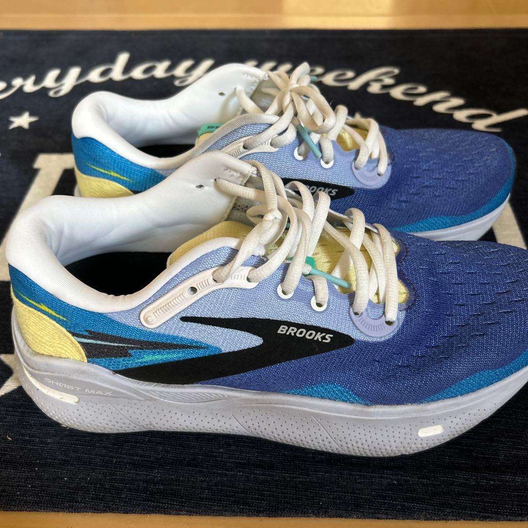 【美品・公式完売】 Brooks Ghost Max 25.0cm ランニング