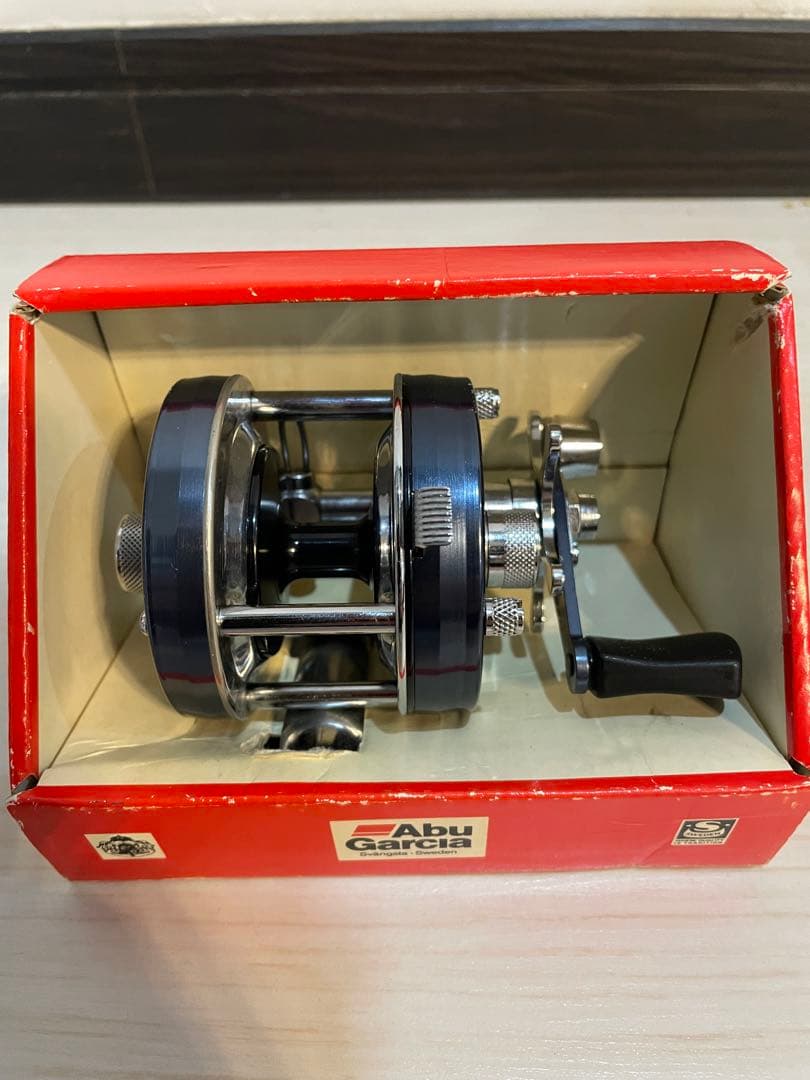【未使用品】アブガルシア アンバサダー 4500C