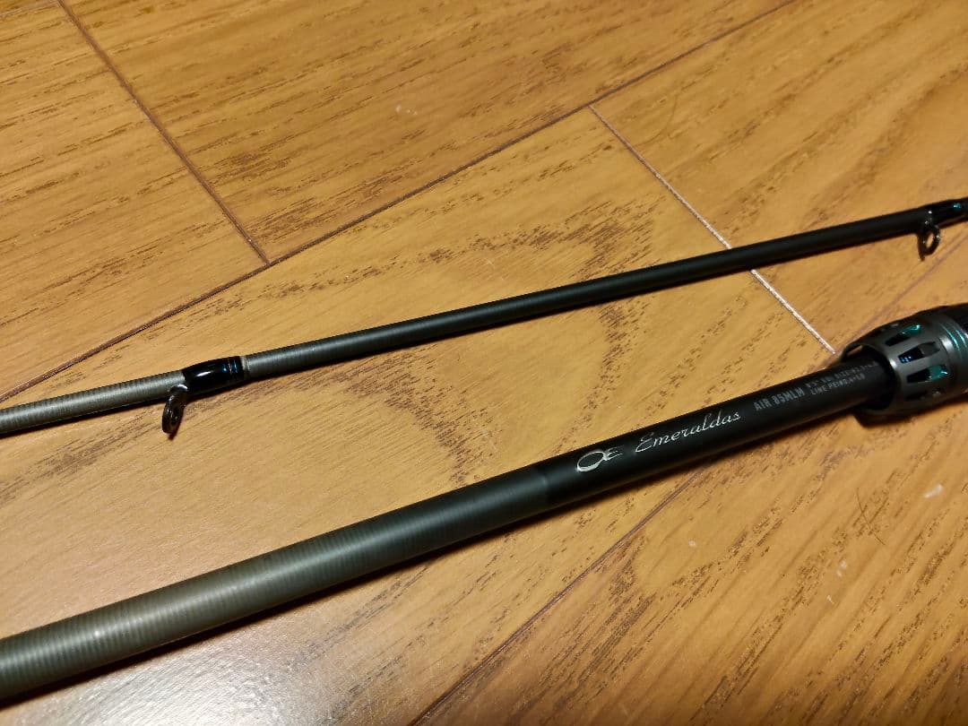 24 Emeraldas AIR 85MLM エギングロッド