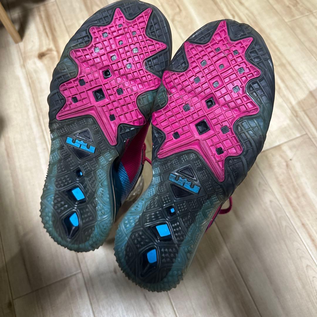 シューズ(男性用) Nike LeBron 18 Low \"Miami Nights\" 26cm