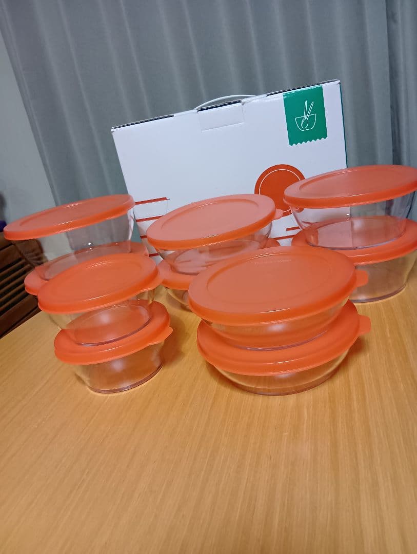 タッパーウェア　クリスタルディッシュ　食品保存容器10個セット