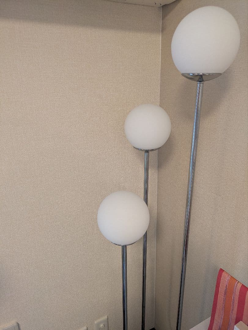 SIMRISHAMN フロアランプ クロムメッキ/ホワイト IKEA
