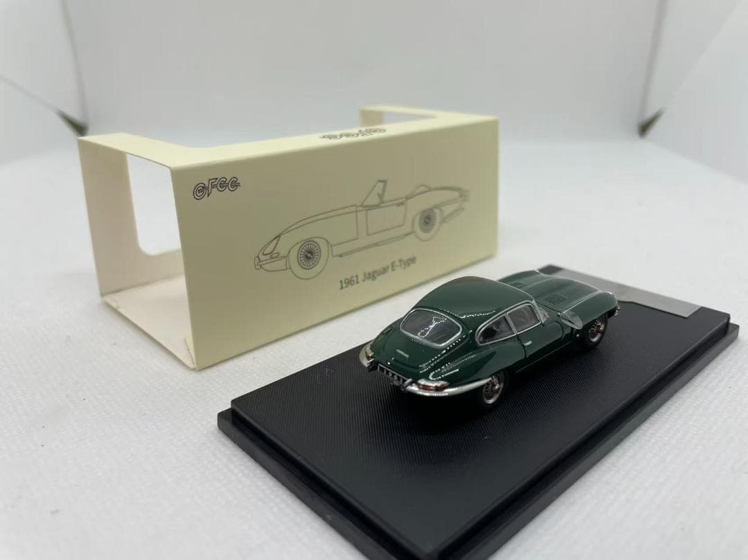 4R-787 GFCC 1/64 ジャガー E-type Coupe 1961