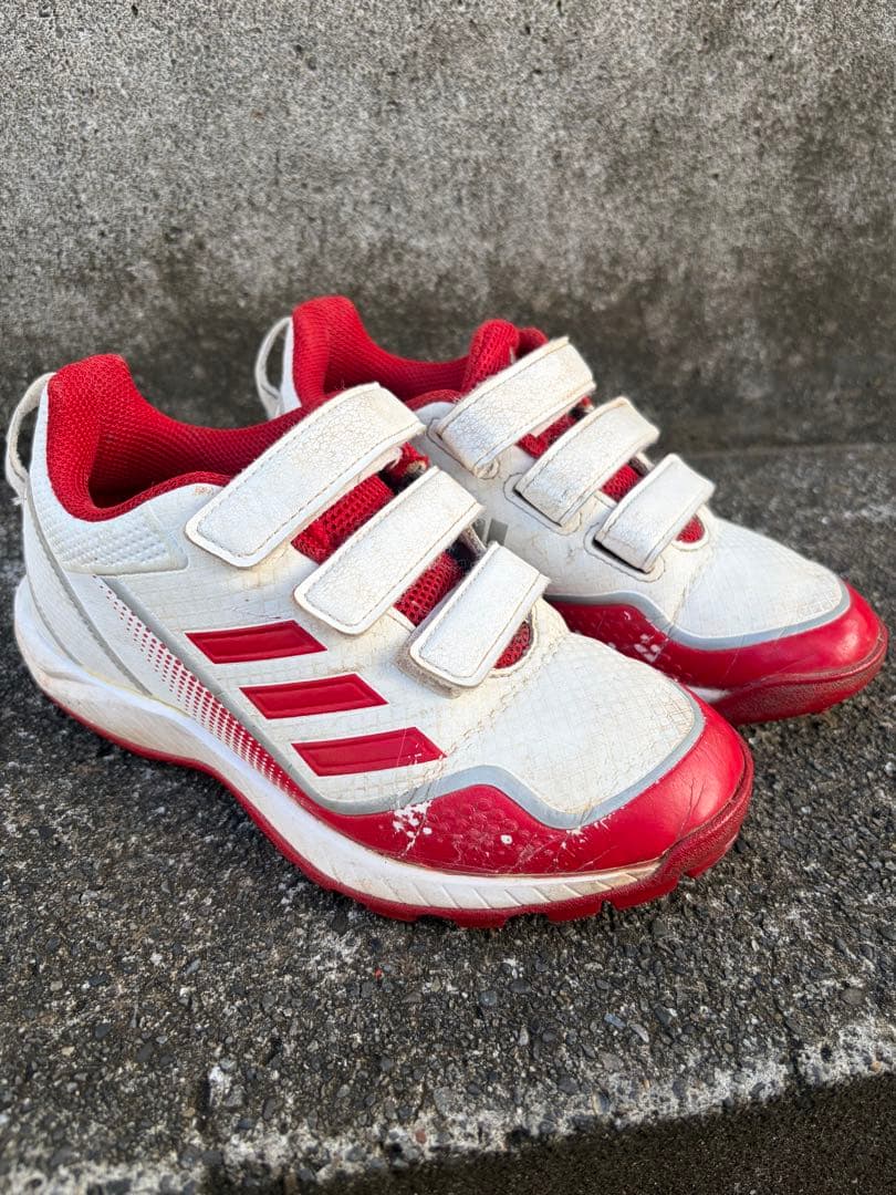 【Ｕ ka】アディダス　野球 トレーニングシューズ　20.5cm