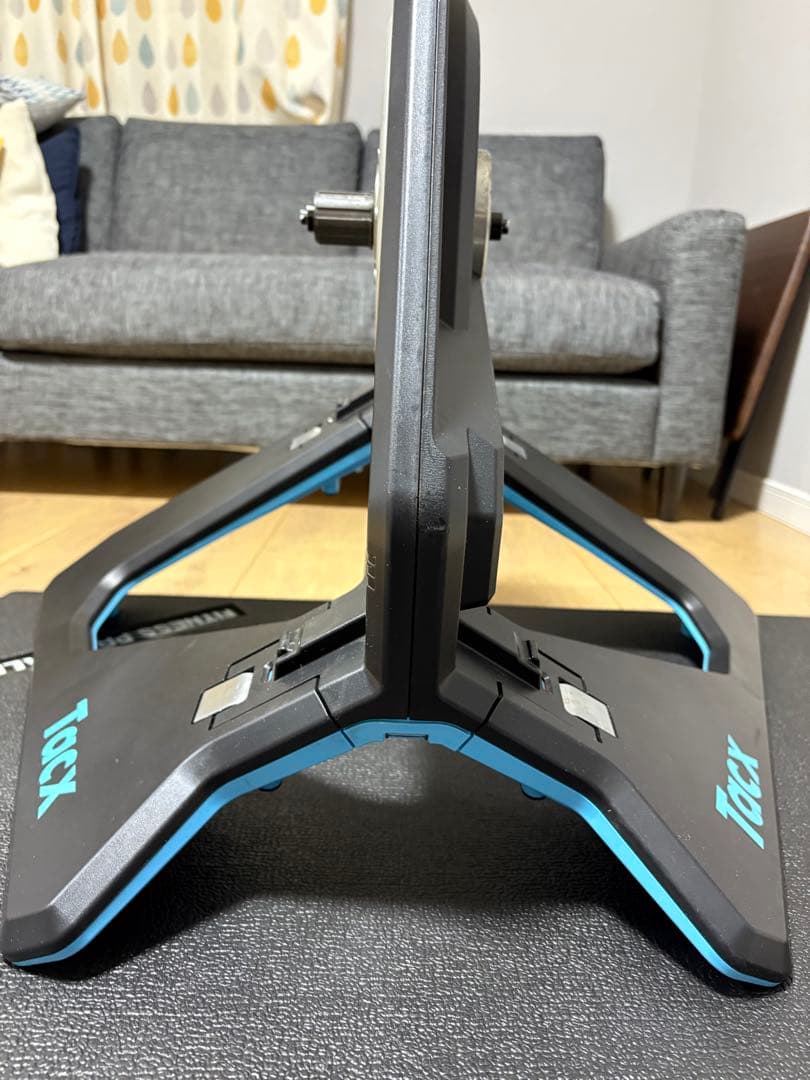 【ジャンク品】Tacx NEO 2 Smart