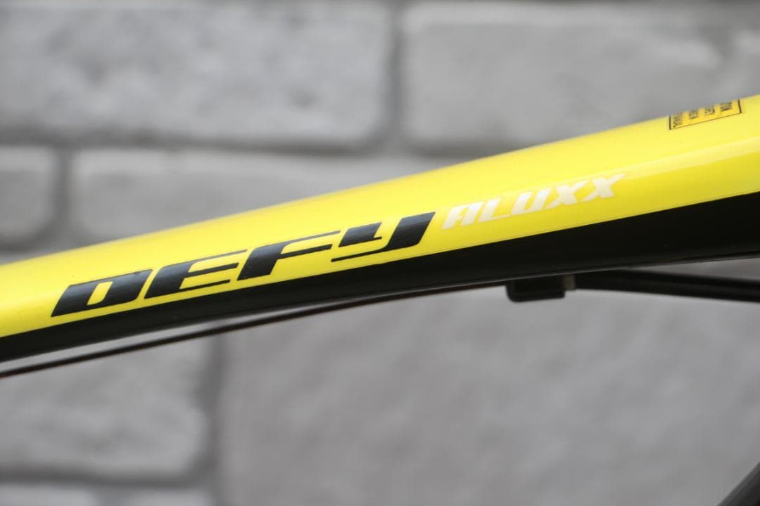 引き取り限定♪人気のGIANT♪DEFY4♪ALUXX♪ロードバイク入門用に♪