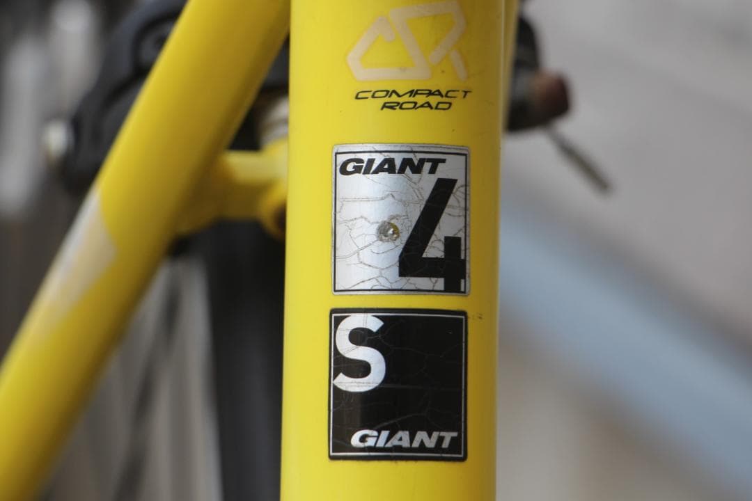 引き取り限定♪人気のGIANT♪DEFY4♪ALUXX♪ロードバイク入門用に♪