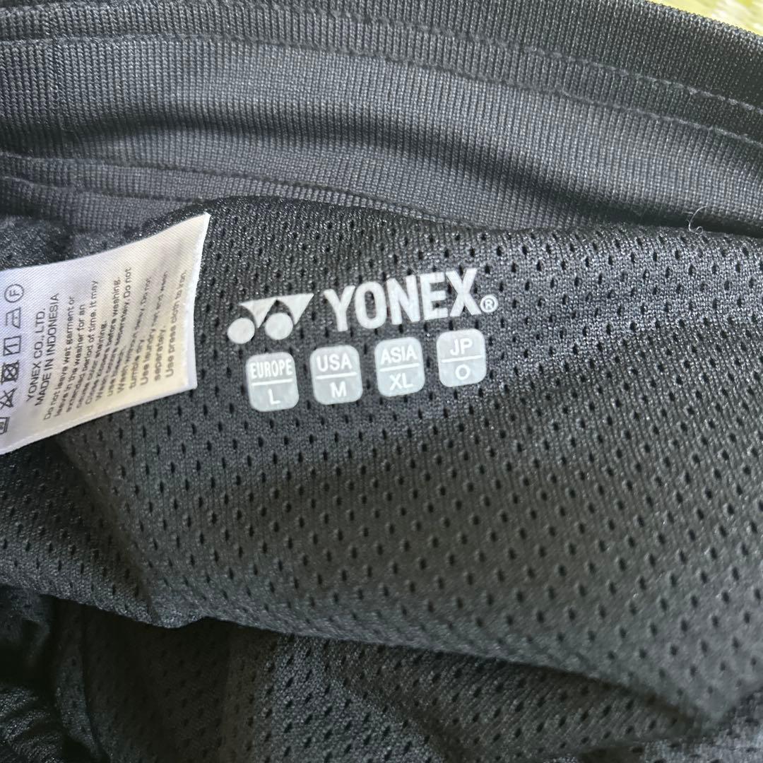 YONEX ブラック　ウォームアップウェア上下セットアップ