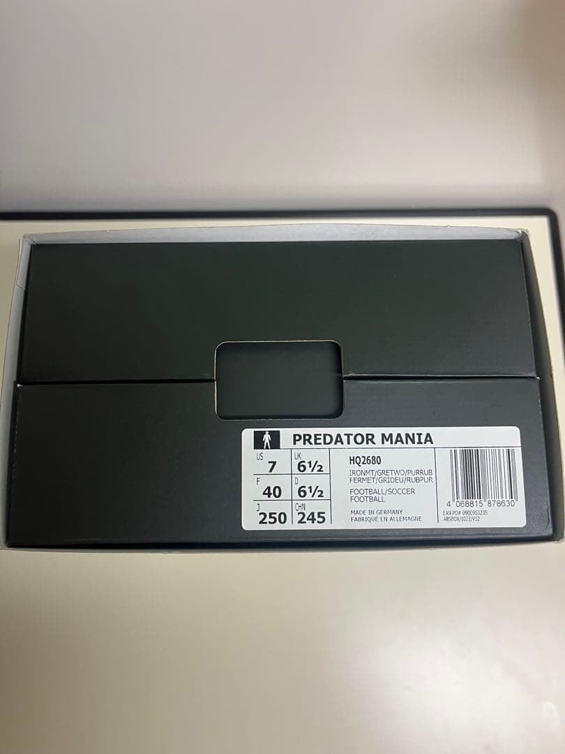 【新品未使用品】プレデターマニア　25.0