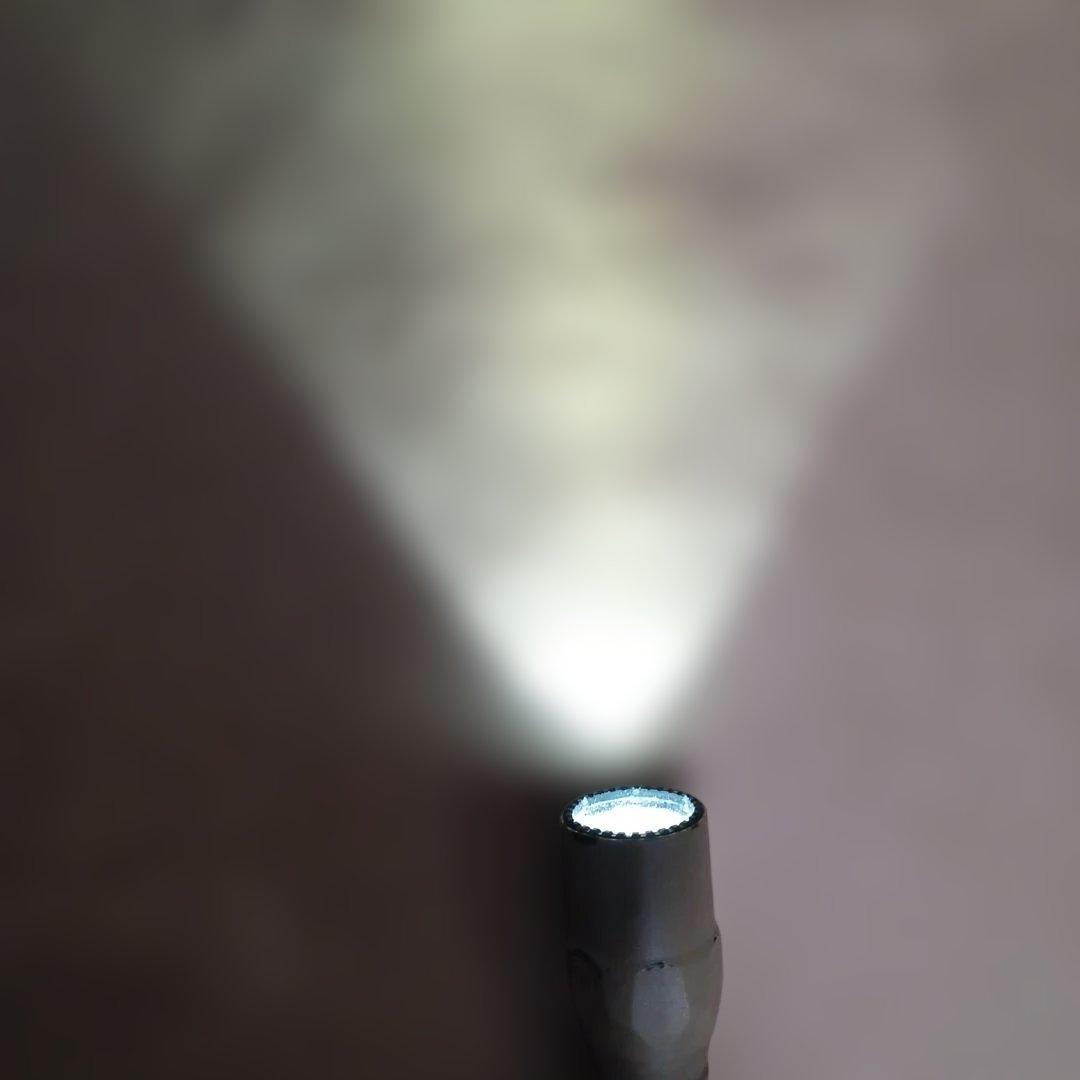 ✨送料無料　Surefire ライト