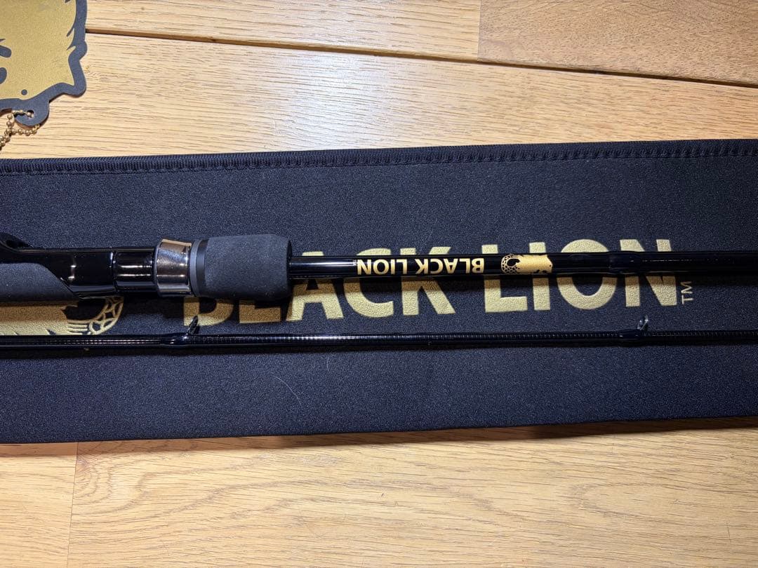 BLACK LION 船竿 ロッドケース付き