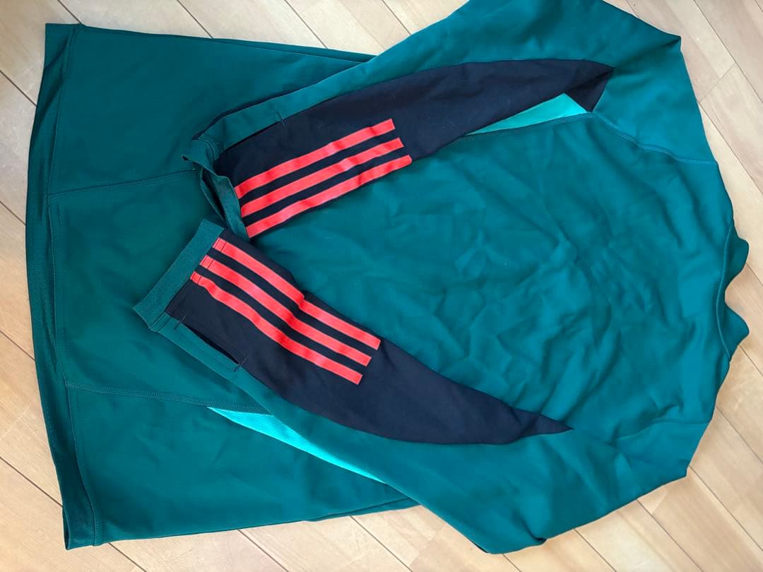 マンチェスター・ユナイテッド adidas ハーフジップウェア