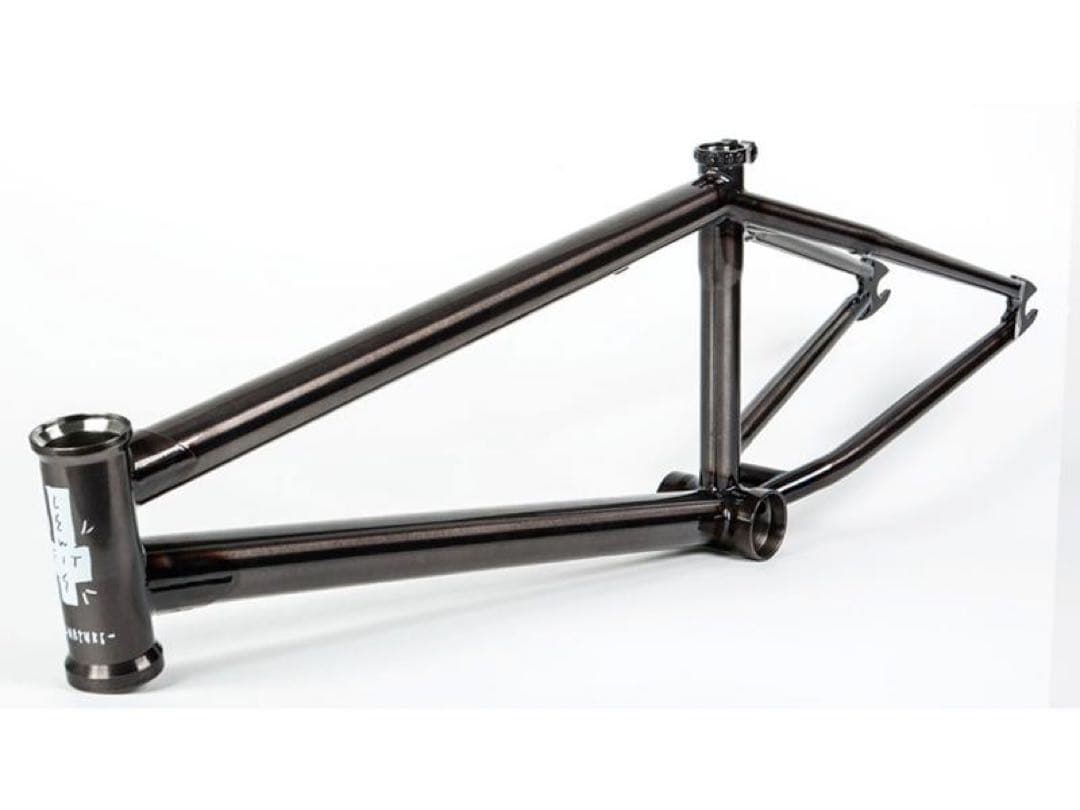 cult bmx こだわってパーツから組んでます