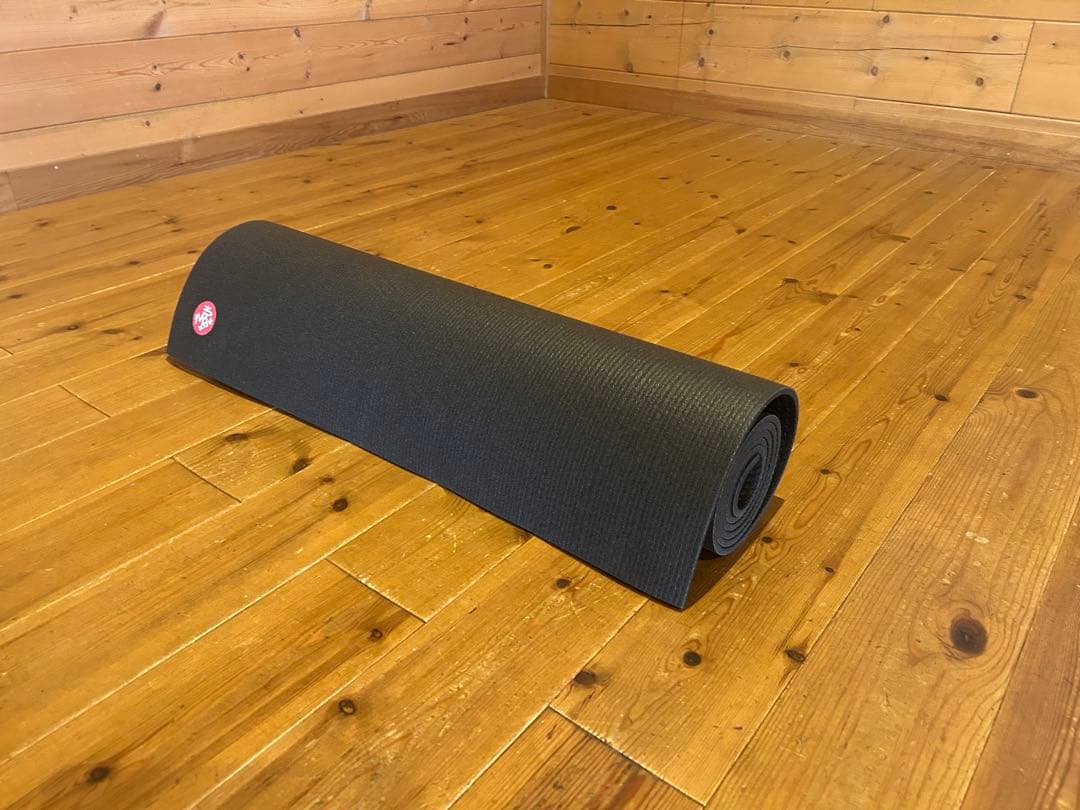 Manduka 6mm ブラックマットPRO