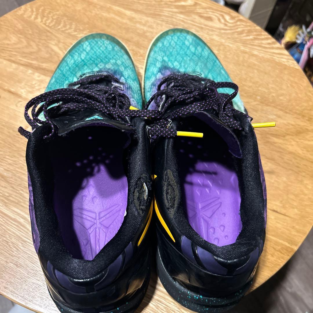 シューズ(男性用) NIKE Kobe8 Easter