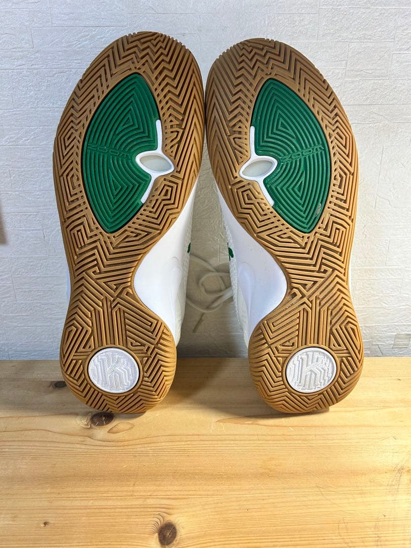Nike カイリーフライトラップ2 EP 28.5cm
