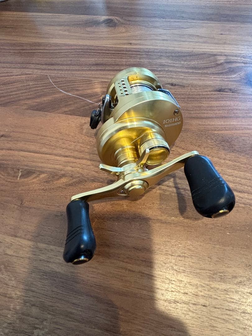 リール SHIMANO CALCUTTA CONQUEST 101HG
