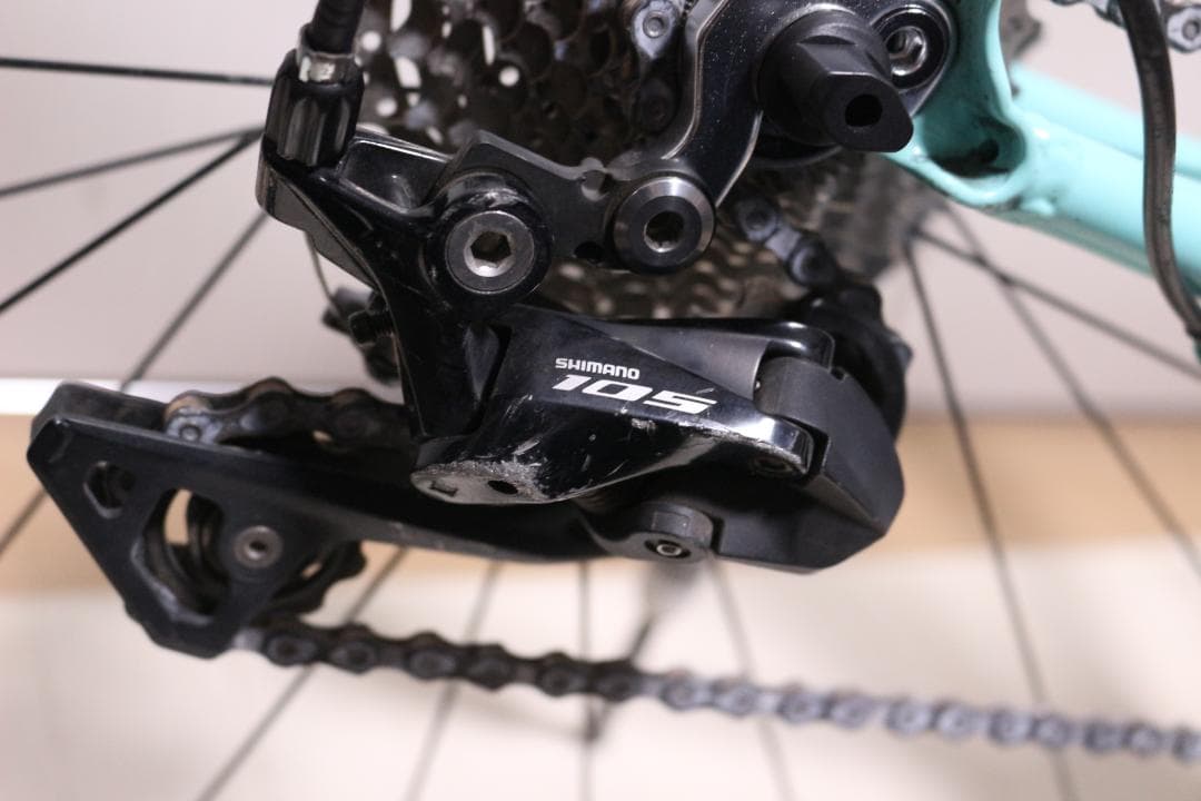 【通勤快速に】BIANCHI VIA NIRONE 7 2022年105搭載