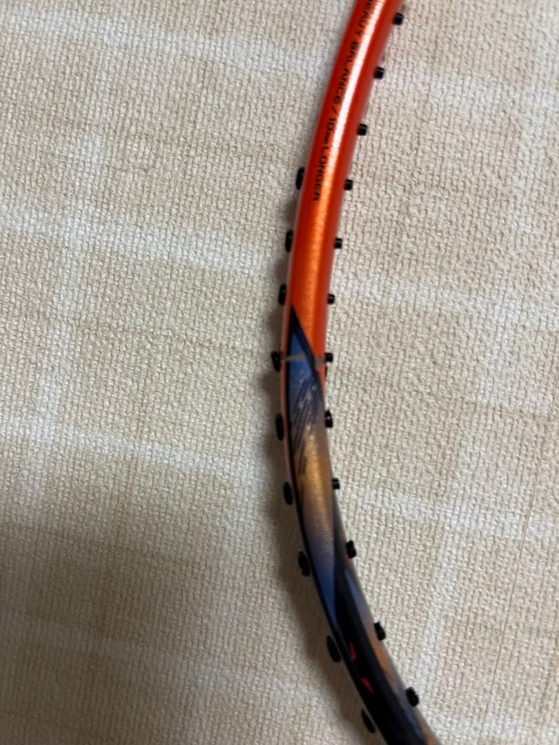 バドミントンラケット ASTROX77TOUR 4U5G
