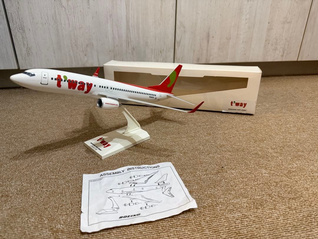 【稀少】ティーウェイ航空 B737-800 モデルプレーン