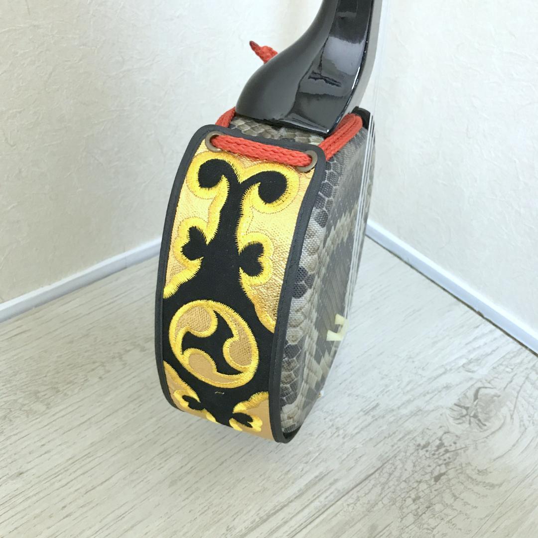 【美品】沖縄三線 伝統 蛇柄 人工革 初心者セット ソフトケース付 弦楽器