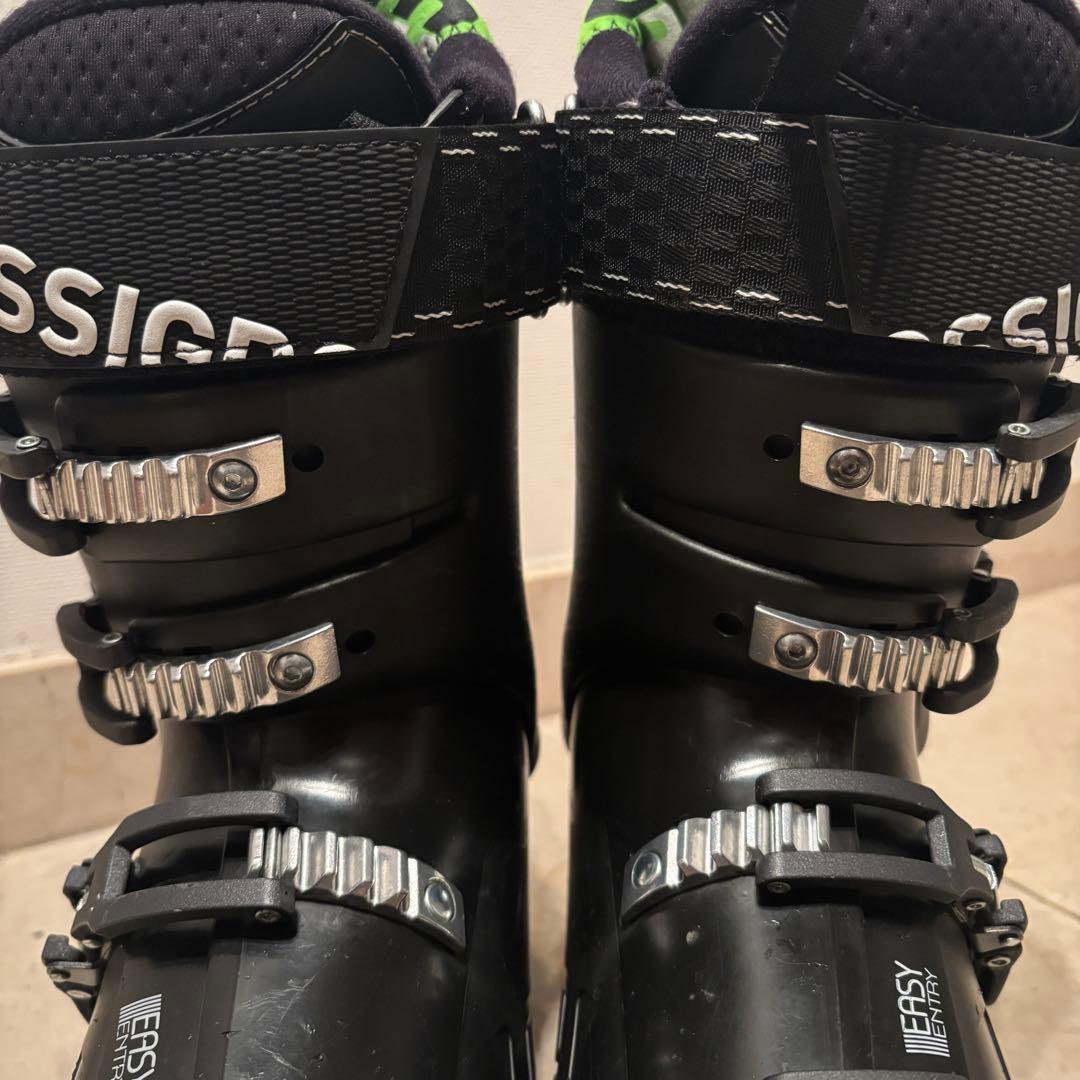 ROSSIGNOL ロシニョールのスキーブーツ　25-25.5cm