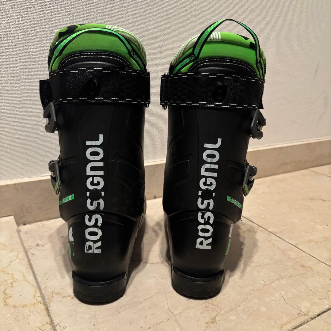 ROSSIGNOL ロシニョールのスキーブーツ　25-25.5cm