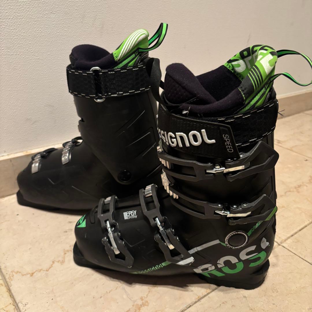 ROSSIGNOL ロシニョールのスキーブーツ　25-25.5cm