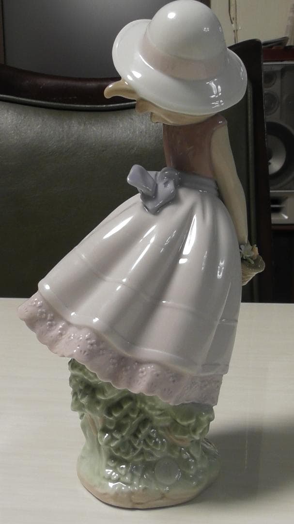 LLADRO　リヤドロ【花の小径】　リアドロ　 インテリア　L524