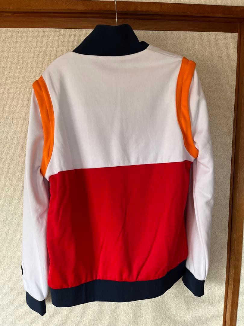 スポーツをドレスアップする！　Michael Korsとellesseコラボ　M